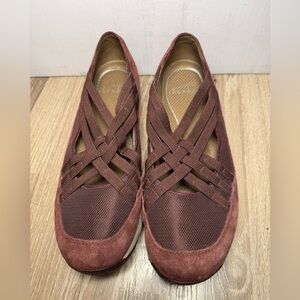 Dansko Raisin Suede Criss Cross Hilde Slip On Walking Shoes  EUR 41